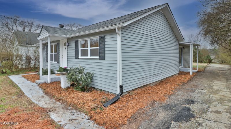 5128 Mcintyre Rd, Knoxville, TN 37914