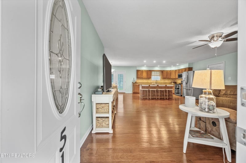 513 Hardin Rd, Kodak, TN 37764