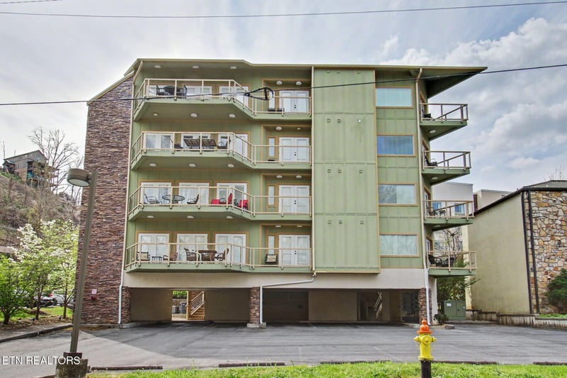 513 Mccarter Rd #4 m, Gatlinburg, TN 37738