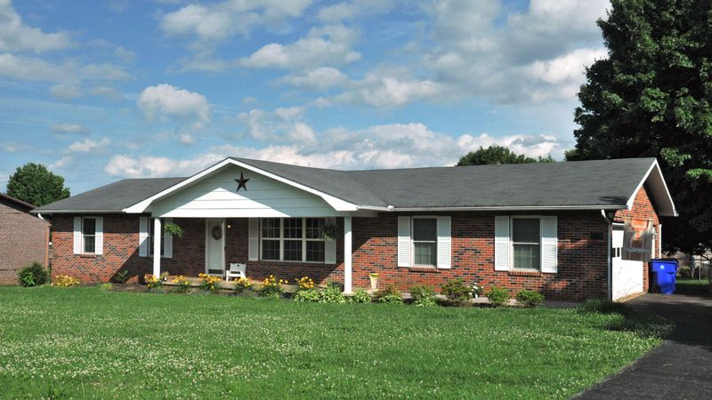 513 Valley View St, Seymour, TN 37865