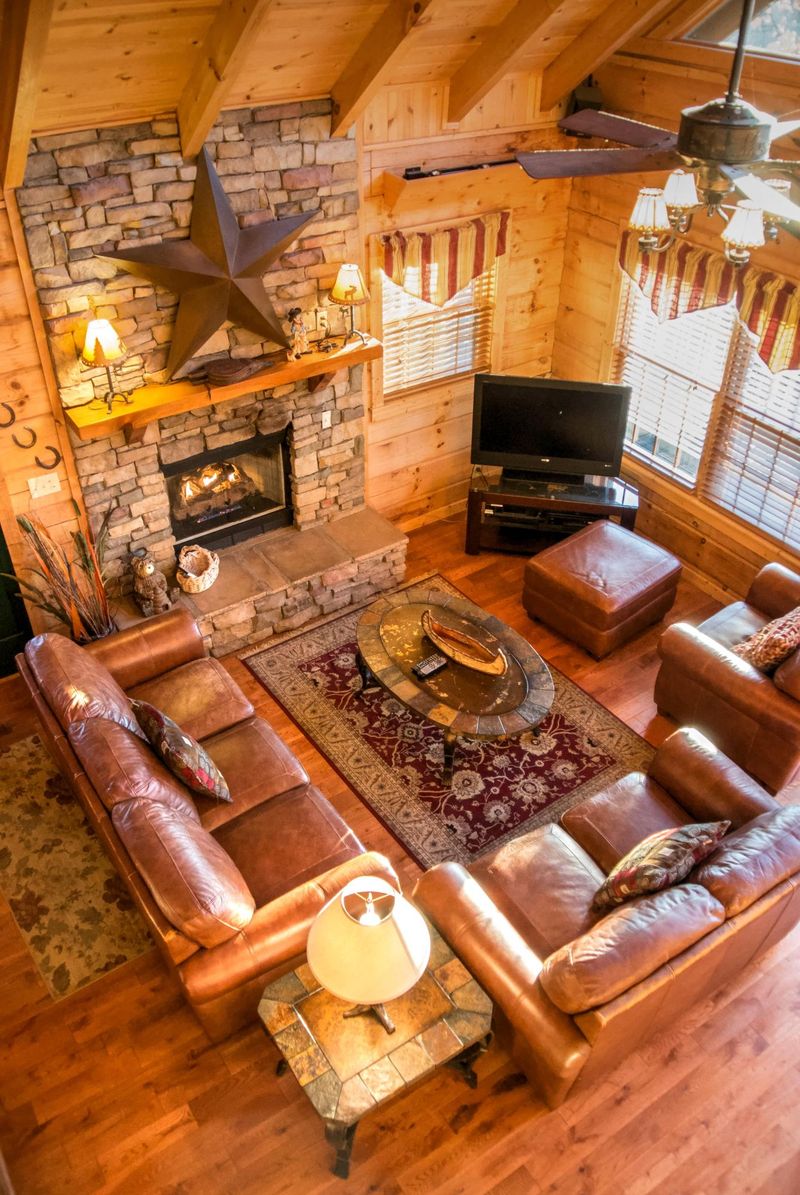 5130 Settlers Vw, Sevierville, TN 37862