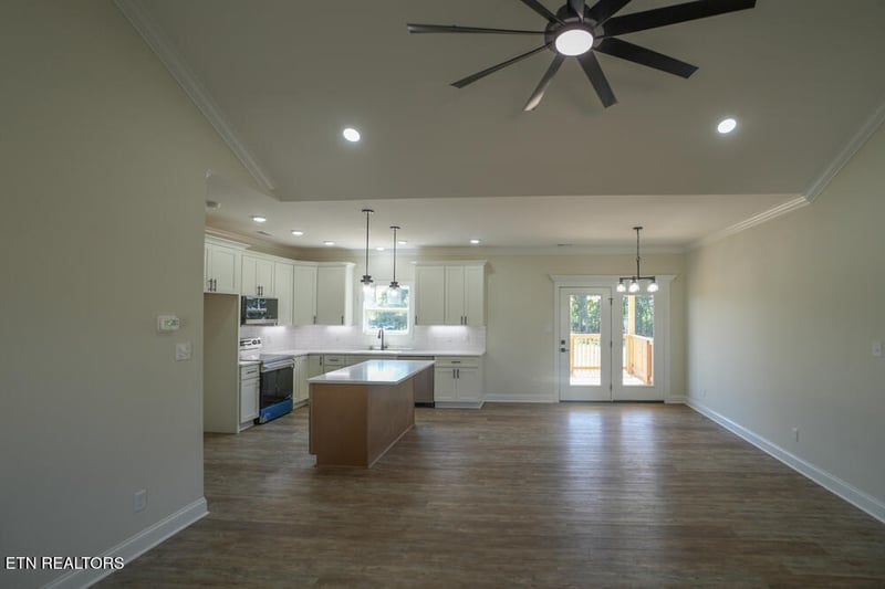 5133 Gregory Rd, Greenback, TN 37742