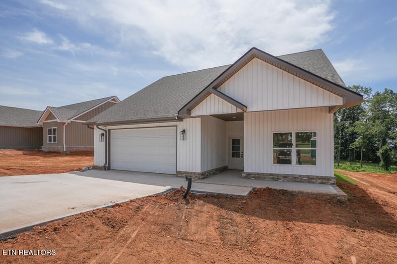 5137 Gregory Rd, Greenback, TN 37742