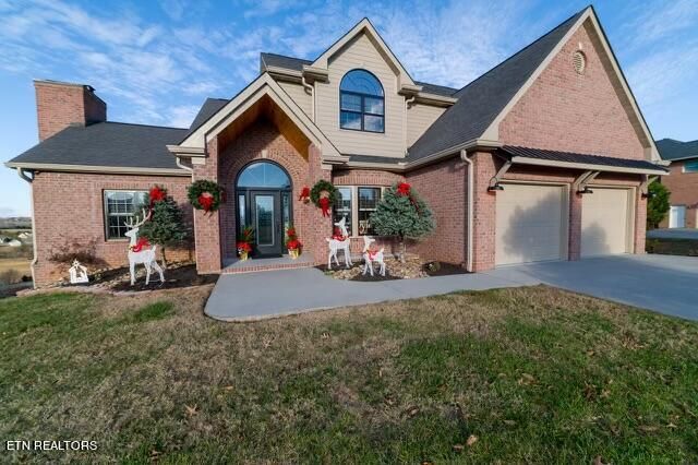 514 Asa St, Sevierville, TN 37876