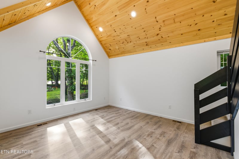 514 Church St, Vonore, TN 37885