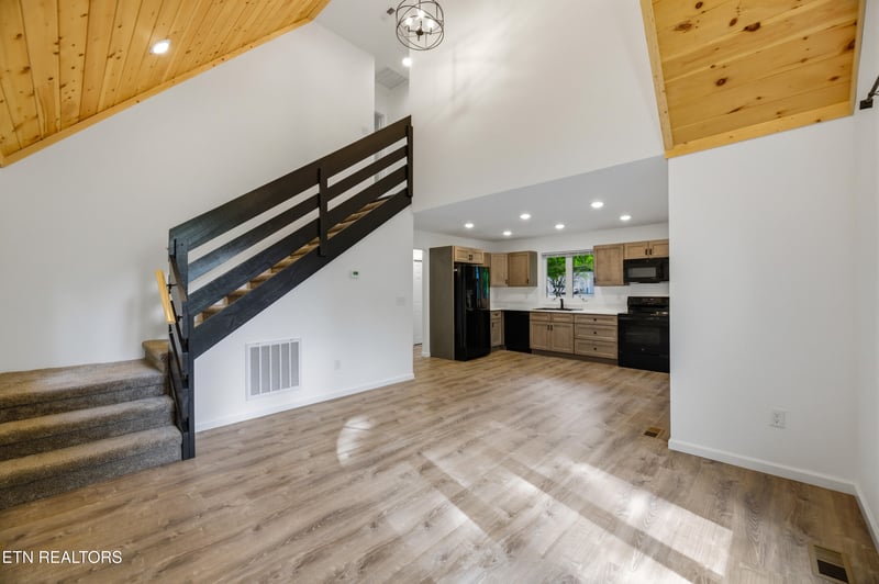 514 Church St, Vonore, TN 37885