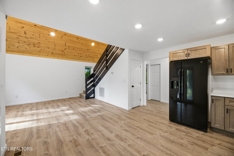 514 Church St, Vonore, TN 37885