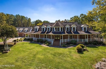 514 Enigma Code Way, Friendsville, TN 37737