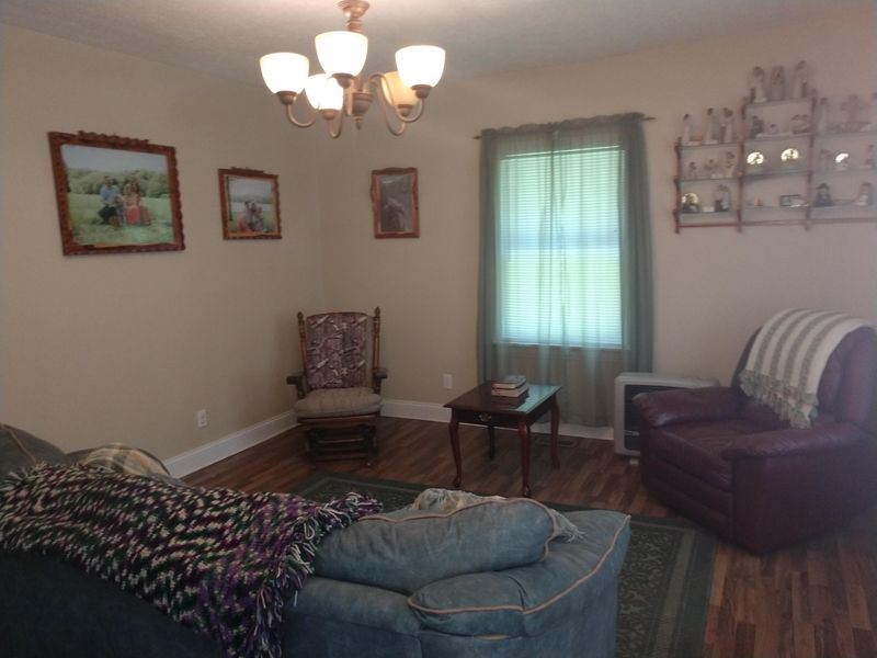 514 Fairground Rd, Rocky Top, TN 37769