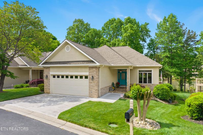 514 Tanasi Lagoon Dr, Loudon, TN 37774