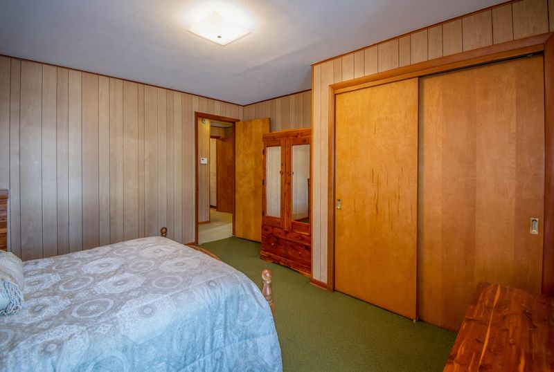 514 Wallace Ave, Rocky Top, TN 37769