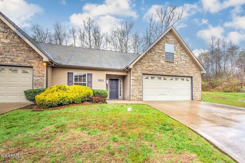 5148 Cates Bend Way, Powell, TN 37849