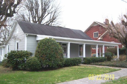 515 Broad St, Sweetwater, TN 37874
