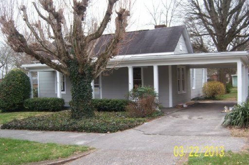 515 Broad St, Sweetwater, TN 37874