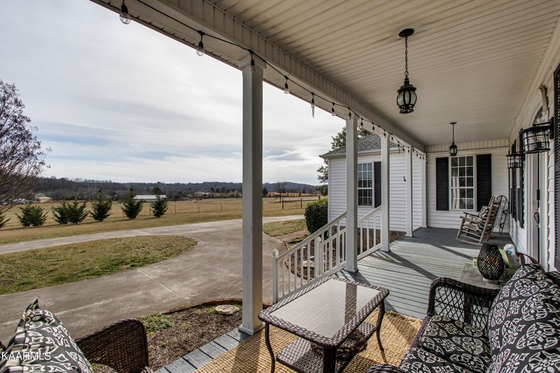 515 County Road 249, Athens, TN 37303
