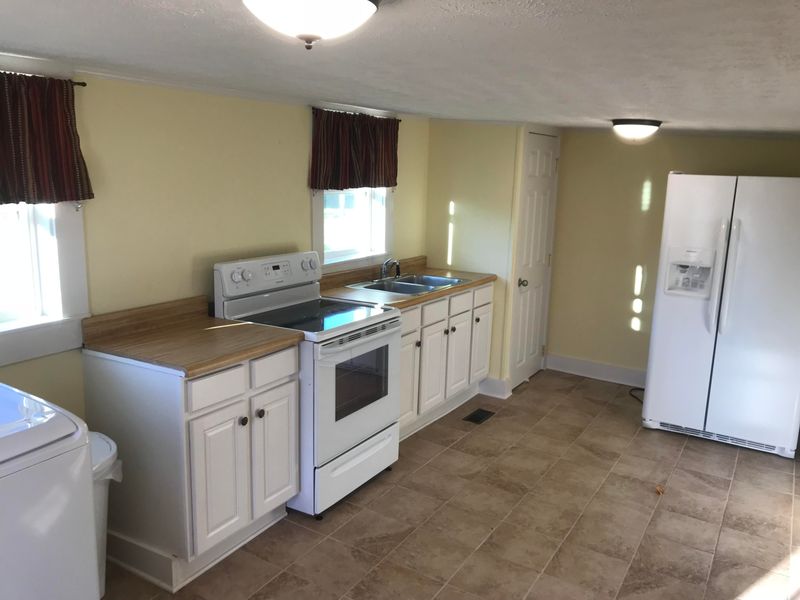 515 First St, Kingston, TN 37763