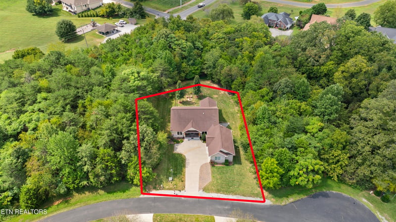 515 Gohi Tr, Vonore, TN 37885