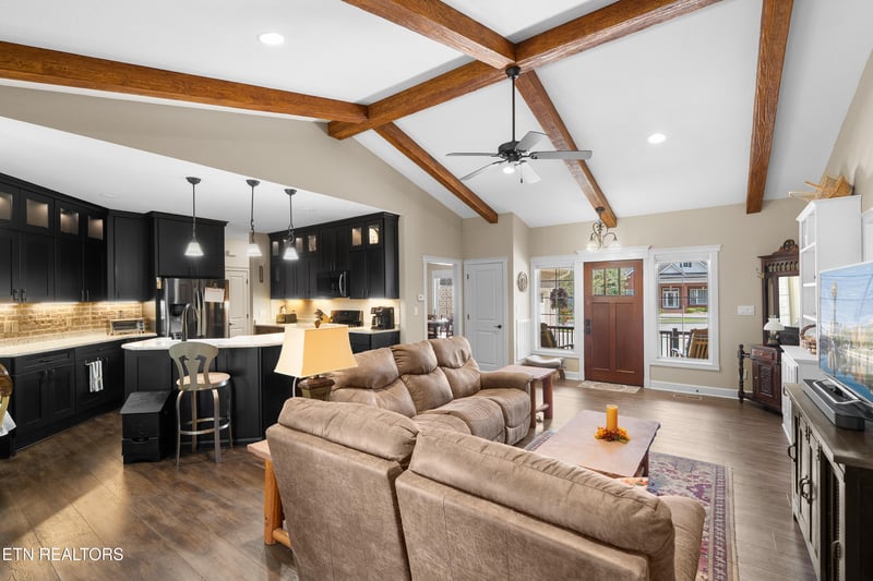 515 Gohi Tr, Vonore, TN 37885