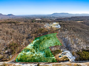 515 Wallace Rd, Luttrell, TN 37779