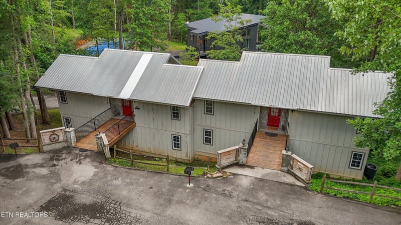 516 - 537 Proffitt Rd & Johnson Ln #1-7, Gatlinburg, TN 37738
