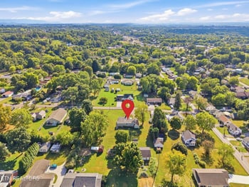 516 Dunn Ave, Maryville, TN 37804