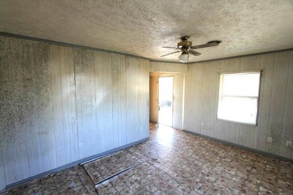 516 Paine St, Sevierville, TN 37862