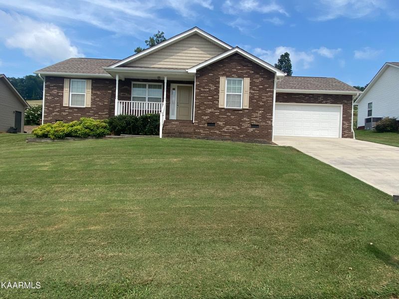 516 S Glen Rd, Maynardville, TN 37807