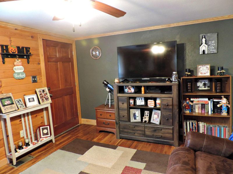 5165 Highway 131, Washburn, TN 37888