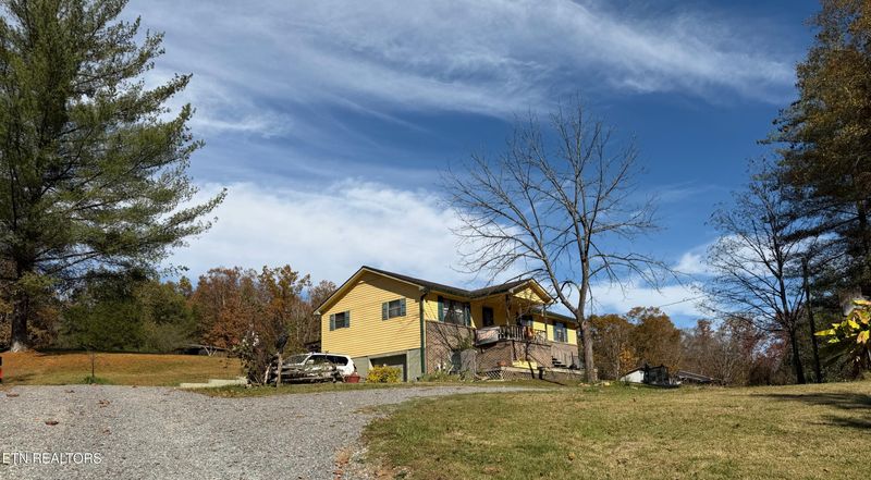 517 Bull Run Rd, Luttrell, TN 37779