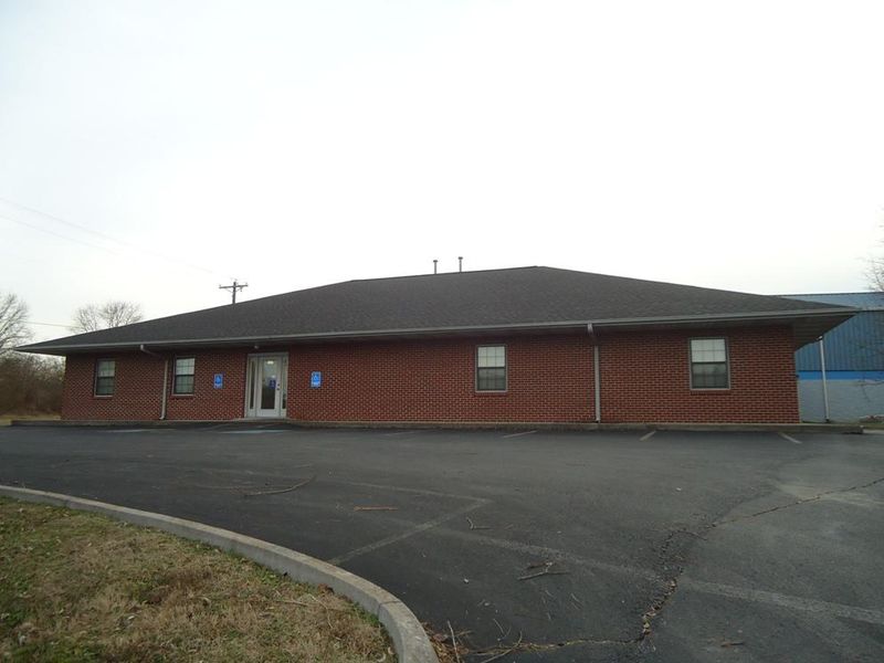 517 E Bruce St, Sevierville, TN 37862