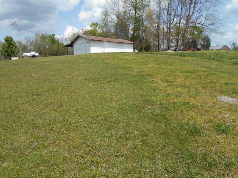 517 Gamble Gap Rd, Tellico Plains, TN 37385