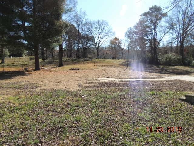 517 Old Valley Rd, Harriman, TN 37748