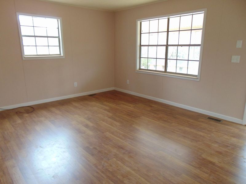517 Winchester Cir, Rockwood, TN 37854