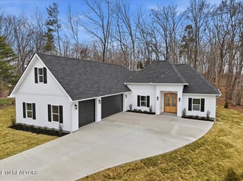 518 Gohi Tr, Vonore, TN 37885