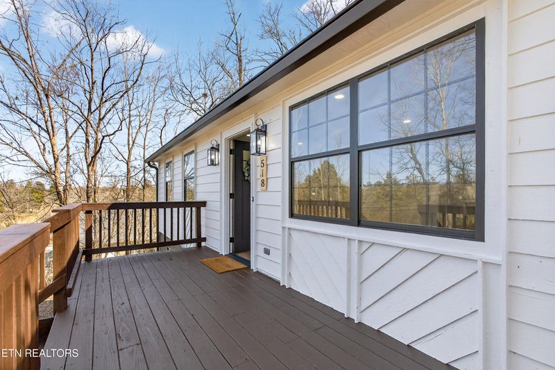 518 W Beaver Creek Dr, Powell, TN 37849
