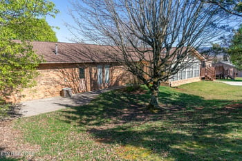 519 Scenic View Dr, Seymour, TN 37865