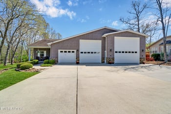 52 Hawthorn Loop, Crossville, TN 38555