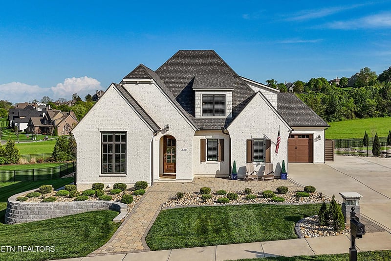 520 Larksong Dr, Knoxville, TN 37934
