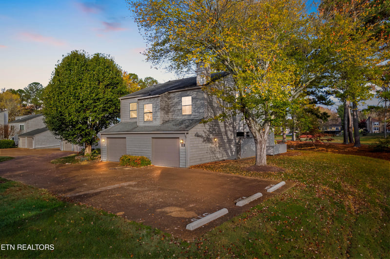 520 Lost Tree Ln, Knoxville, TN 37934