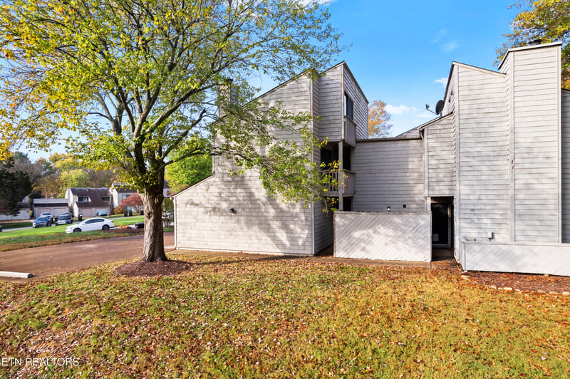 520 Lost Tree Ln, Knoxville, TN 37934