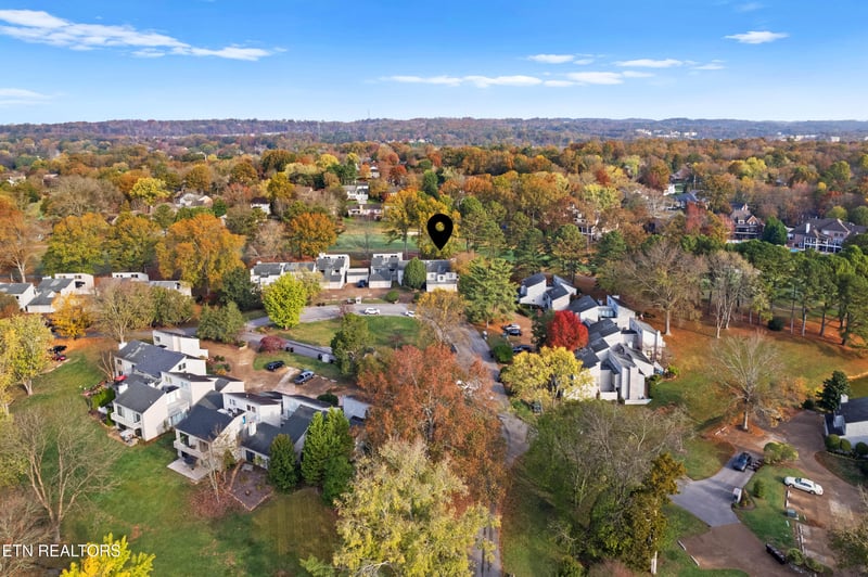 520 Lost Tree Ln, Knoxville, TN 37934
