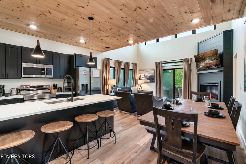 520 New Venture Way, Sevierville, TN 37876
