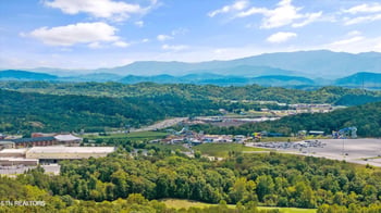 520 New Venture Way, Sevierville, TN 37876