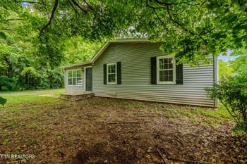 5202 Murphy Rd, Knoxville, TN 37918
