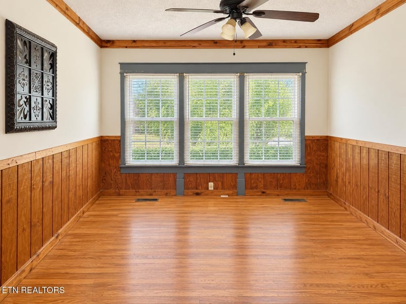 5205 Jacksboro Pike, Knoxville, TN 37918