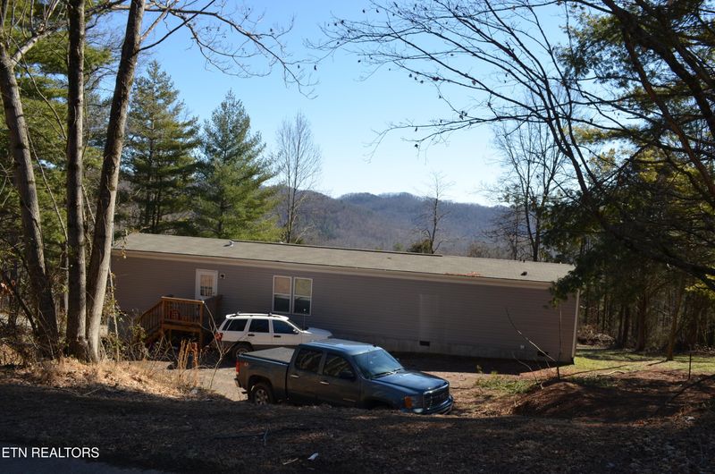 521 Academy St, Maynardville, TN 37807