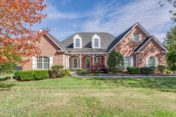 521 Calthorpe Ln, Knoxville, TN 37912
