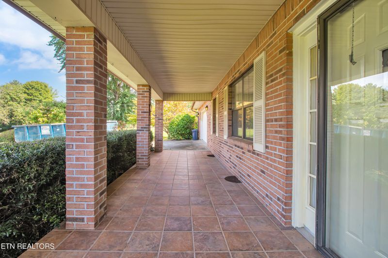 521 Carpenter Dr, Seymour, TN 37865