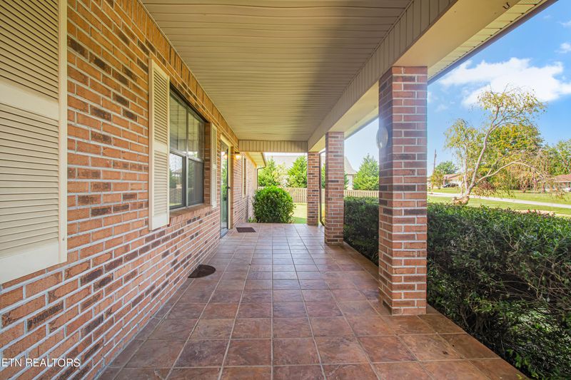 521 Carpenter Dr, Seymour, TN 37865