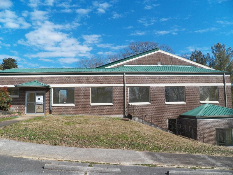 521 Commerce St, Loudon, TN 37774